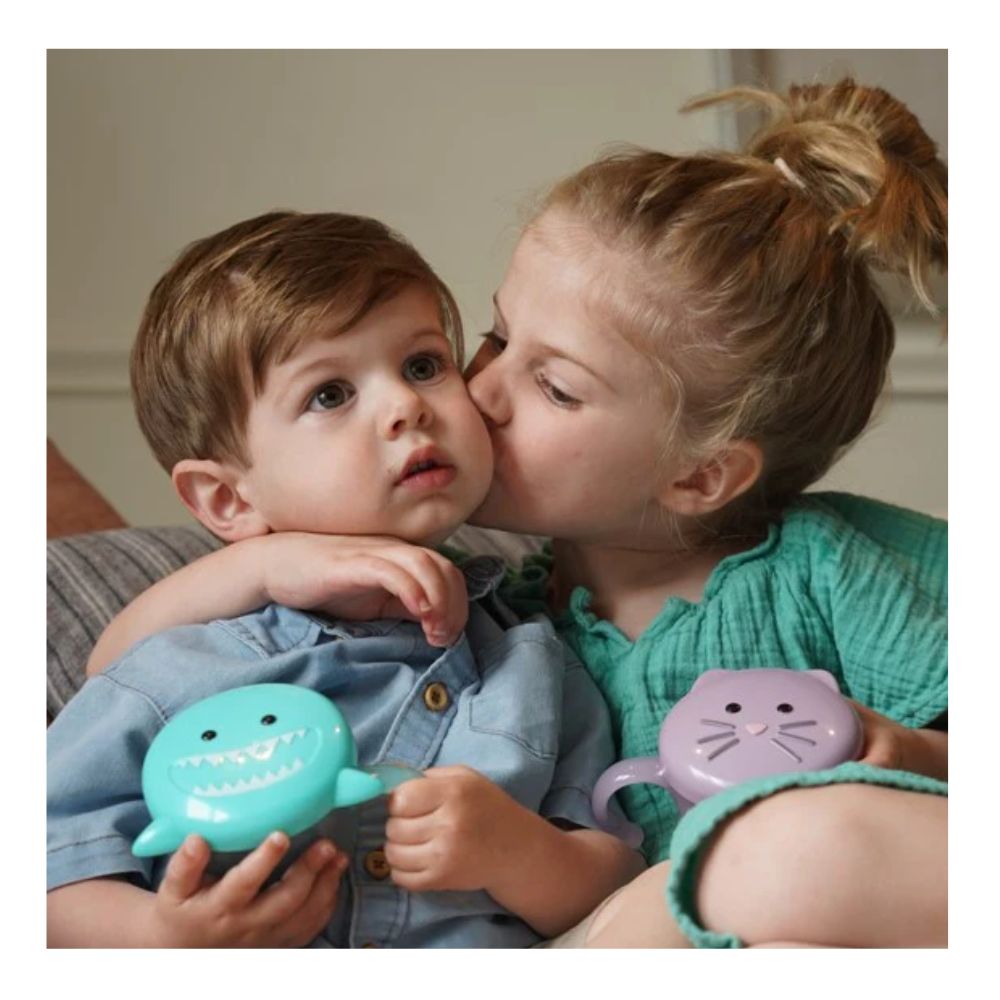 Snack Container with Finger Trap- Cat Purple