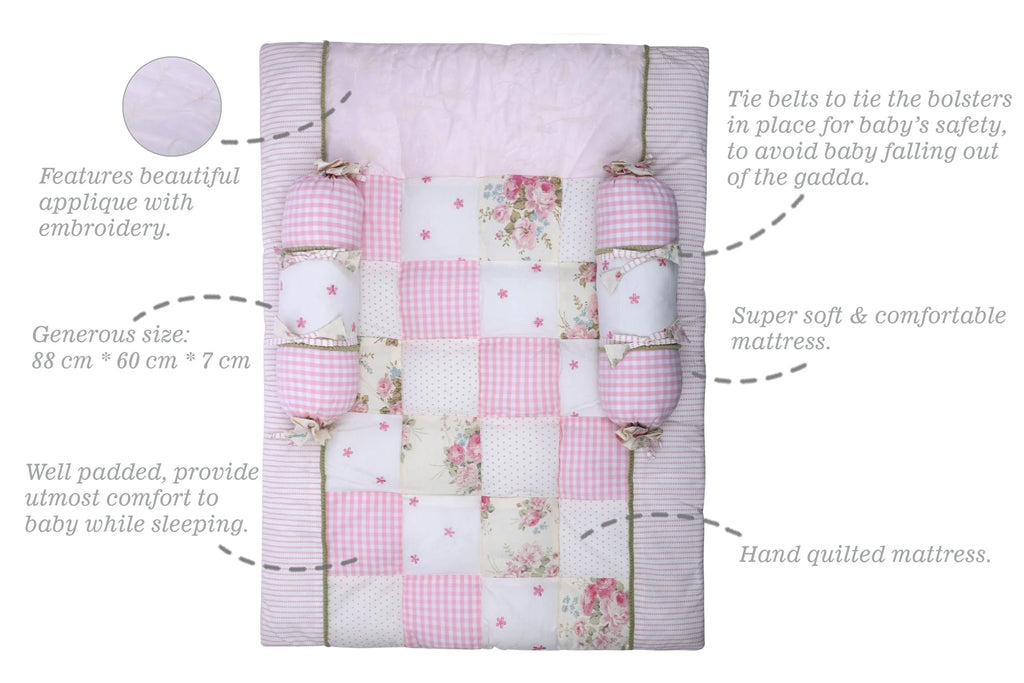 Abracadabra Gadda Set With Two Bolsters - Vintage