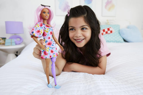 Barbie Fashionistas Doll