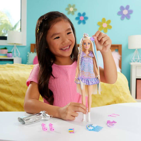 Barbie Fun & Fancy Doll & Accessories, Blonde Fashion