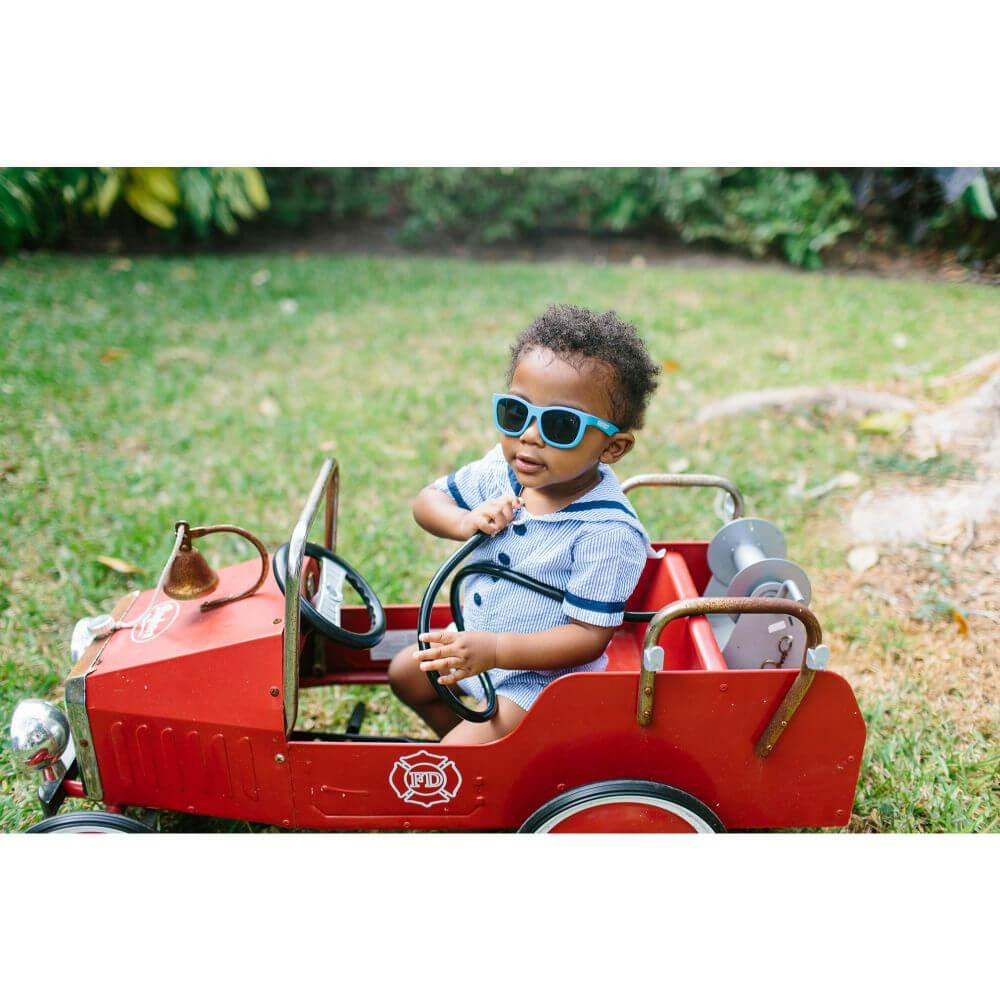 Totally Turquoise Navigator